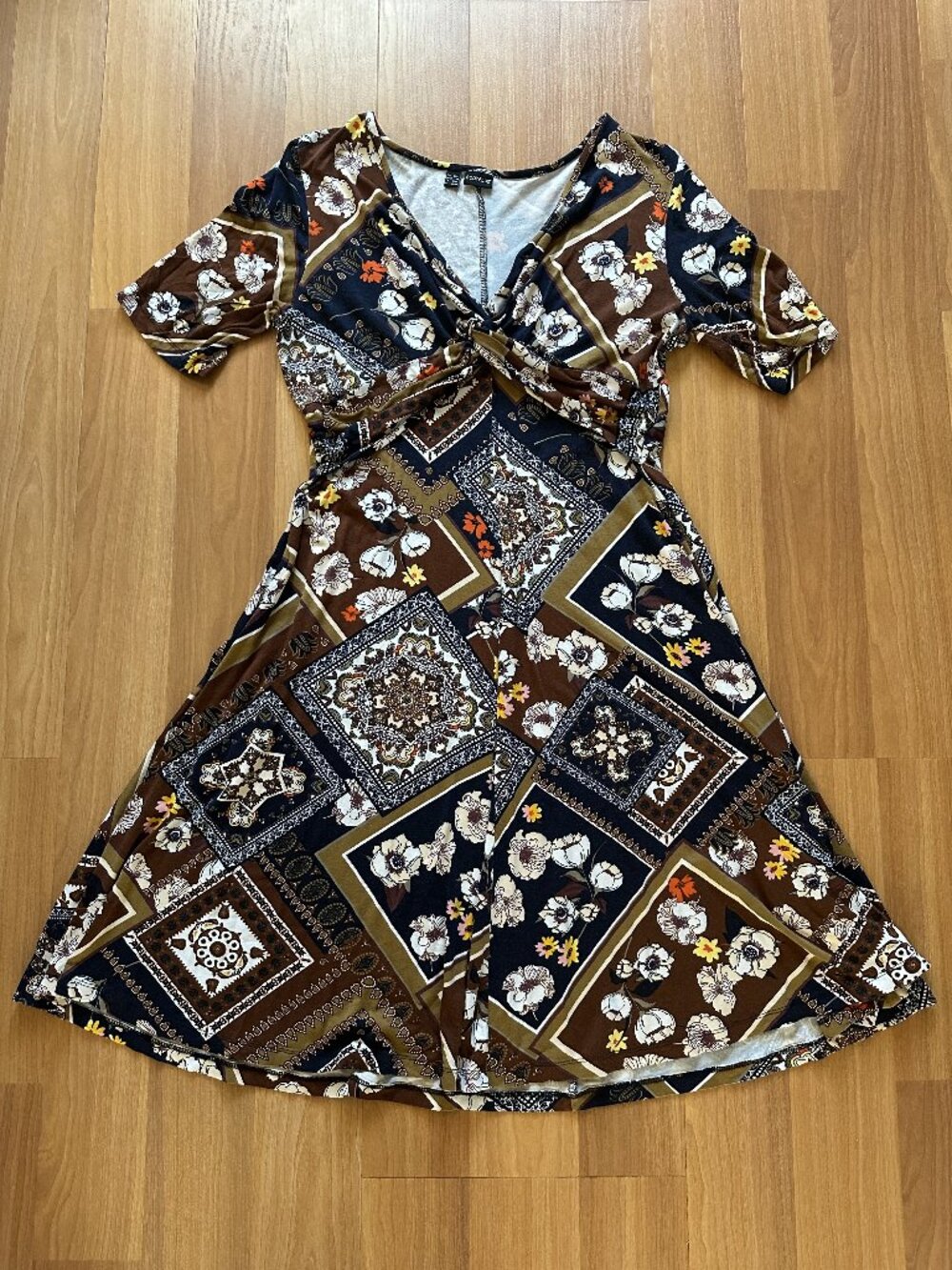 BodyFlirt 70s Foulard Patchwork Print Boho Swing Dress Brown Floral Sz M